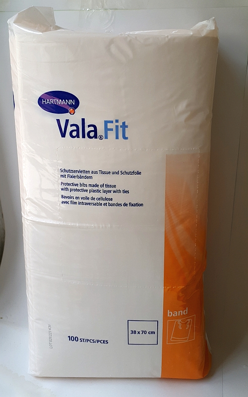 vala fit előke hartmann.jpg